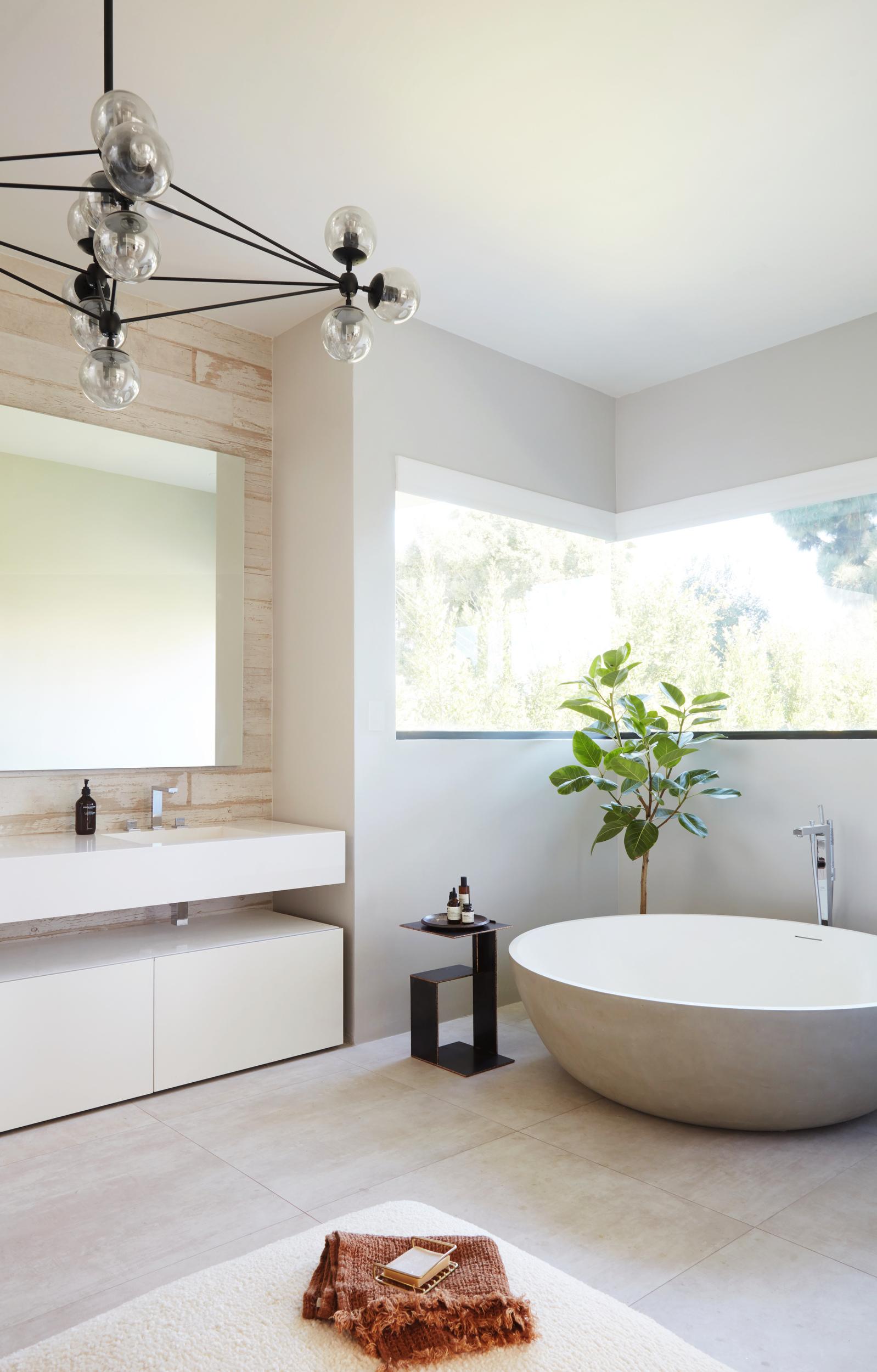 Curson - Master Bathroom